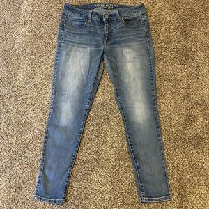 American Eagle Women’s Super Stretch Sz 8 Short Jegging